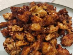 酱爆桃仁鸡丁-萃華楼(王府井店)