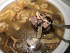 野生菌炖土鸡-滇铺子(欣都龙城店)