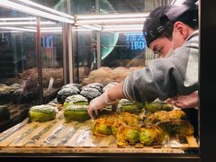 -奈雪的茶(亨特国际广场店)