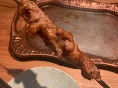 -阿里家·新疆烤肉酒場 by MIG