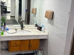 -越·健身工作室(华尔兹广场写字楼B栋店)