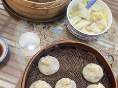 -笑来喜馄饨小笼工坊店(湖滨街店)