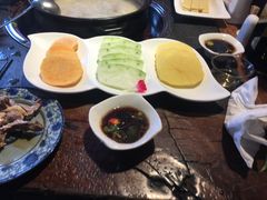 -大匠工房古船木艺术餐厅·猪肚鸡专门店(长白仙岛店)
