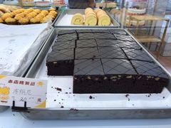 -爱德顺糕点食屋(利民道店)