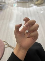 -瞧·享轻奢美甲美睫