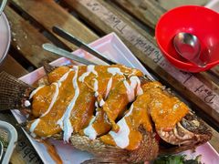 奶油酱烤罗非鱼-Show Neua Thai Street Food