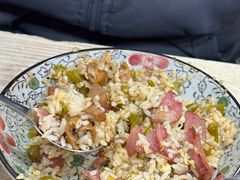 -老头爱马仕酸豇豆炒饭(丰富路店)