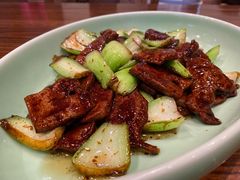 京葱爆猪肝-虎哥私房菜(馒头山店)