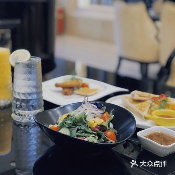 维多利亚大酒店  融.Fusion 西餐厅