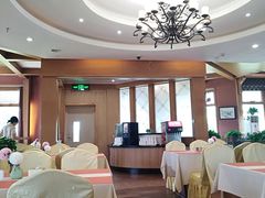 -伏尔加庄园米尼阿久尔餐厅