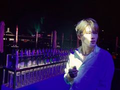 -VENU+海景酒廊