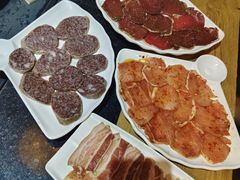 烤牛肉-有一锅·野生菌黑山羊腊排骨火锅(古城北门店)