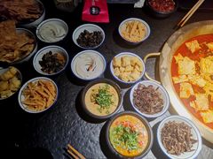 -九鼎轩脆毛肚火锅(南京东路店)