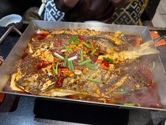 -鸣记脆皮烤鱼·海鲜烤鱼(亿合城店)