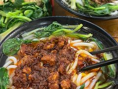 -丽虹云南过桥米线(兴工街店)