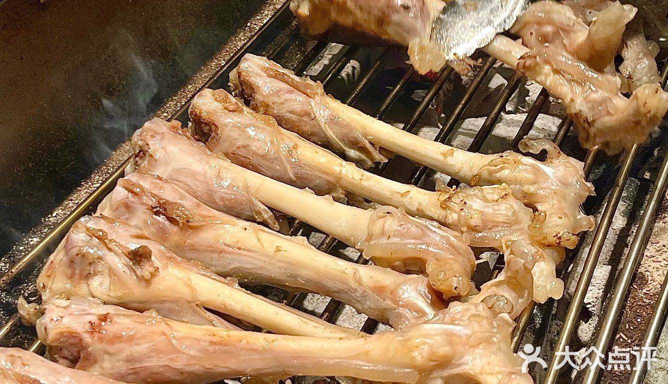 杭州首店！！冬天在杭州一定要来吃的羊肉炉！ ！热气腾腾的好香