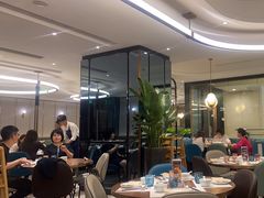-港丽餐厅(杭大店)