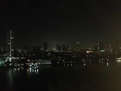 -曼谷湄南河畔华美达广场酒店
