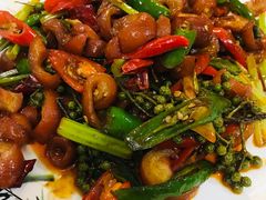 -大城·烧烤海鲜大排档(台东店)