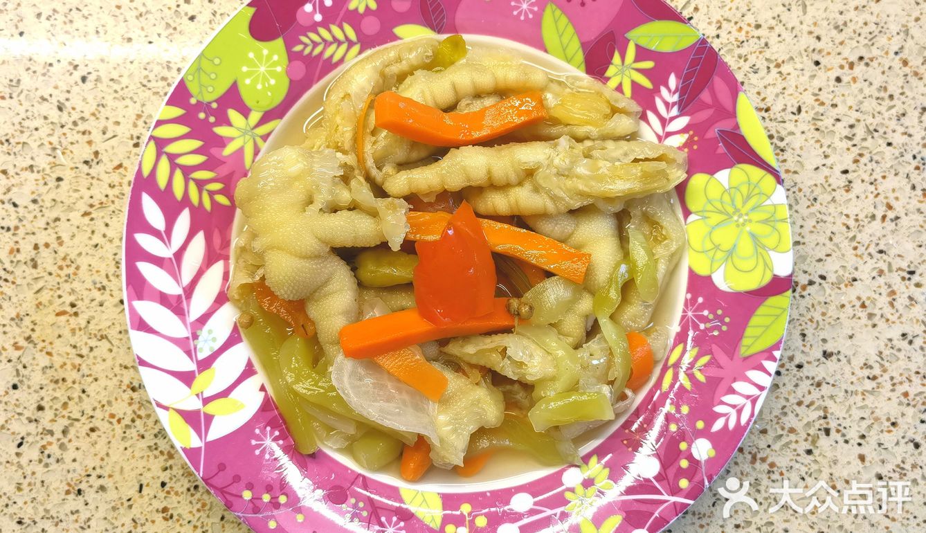 吃不起玉芝兰来点兰师傅监制的泡椒凤爪吧