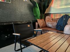 -Mx.cocktail bar