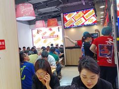 -魔都三兄弟酸辣粉·蘸卤炸串(虹桥万科店)