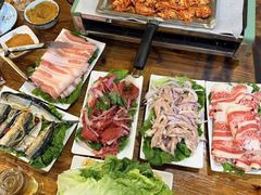 -老东北烤肉(金山店)