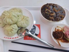 -陈寔包子王·卤煮小肠·京味小吃(龙潭店)
