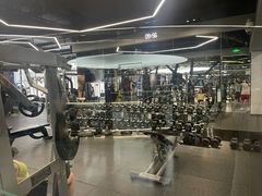 -懒人Club运动健身·运动康复·私教(卓越时代广场店)