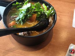 香辣牛肉米线-老妈米线(港龙店)