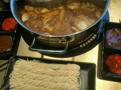 匙皮-手选潮汕鲜活牛肉火锅(二七广场店)