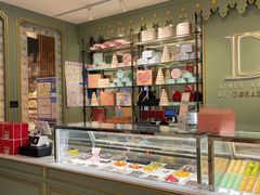 面包甜点陈列柜-DORABELLA朵娜贝拉(武林银泰店)