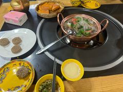 -银同牦牛肉火锅