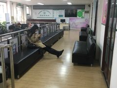 -兔途体检(十里堡青年路店)