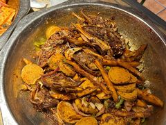 -嘎嘎鸭下巴·爆辣干锅(明教寺店)