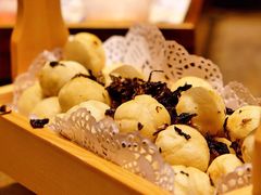 干菜炸汤圆-香园茶社·金陵小灶(老门东店)