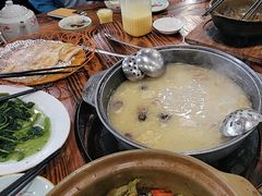 -侠成水上农庄(工业大道店)