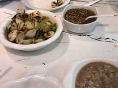 -凤凰路何眼镜香辣蟹(花果园店)
