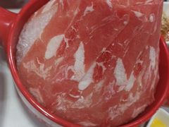 -魔法帽酱料牛肉小火锅(米兰店)