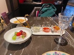 -海派悦庭·海胆烧麦·新融合菜(凯德广场店)