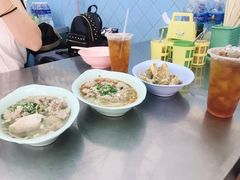 -榮泰米粉湯(Left Shop)