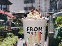 -霸王茶姬(南强街店)