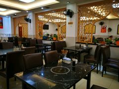 大堂-清真·玛丽亚新疆菜主题餐厅(浙江中路店)