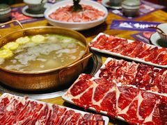 吊龙-牛村来人潮汕牛肉火锅(西单店)