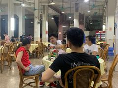 大堂-标记美食新鲜猪杂(兴南大道店)