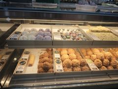 -酥大興·新国潮糕点配茶饮(龙岗万达黑金店)