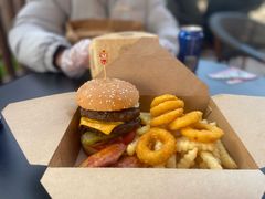 -上海野生动物园老虎餐厅