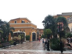 -佛罗伦萨小镇广佛名品奥特莱斯(疏港路店)