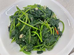 虾酱番薯叶-陈记粤湛鸡饭店