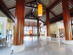 -梁鸿湿地丽笙度假酒店大堂吧